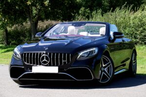 Premium private chauffeur service for luxury day trips from Interlaken